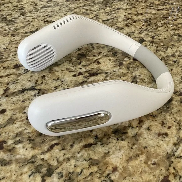 Bladeless Neck Fan White - Picture 3 of 9